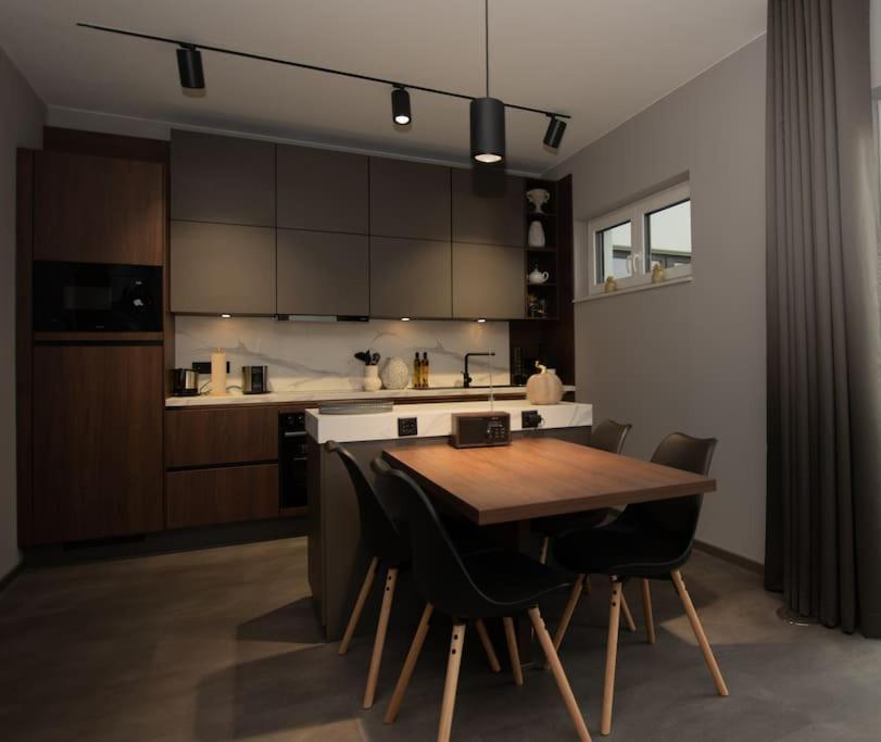 Moderne Wohnung Mit Panorama Schneppenbach Exterior photo